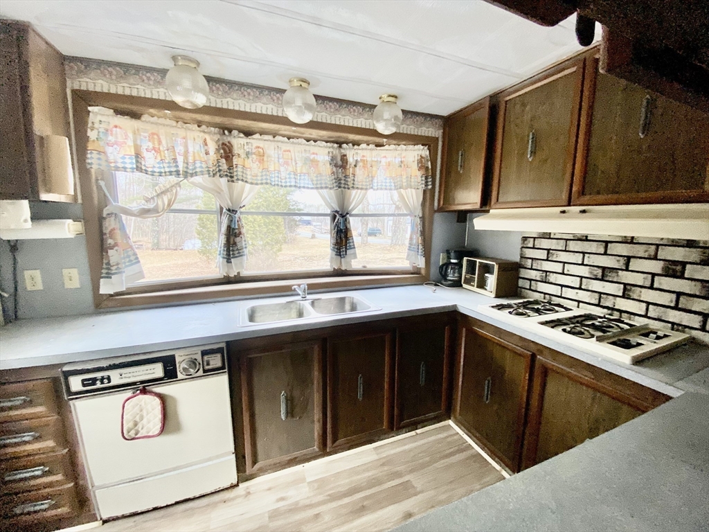 675 Route 8A Colrain, MA 01340 - Photo 8 of 18 Gallery Image 8