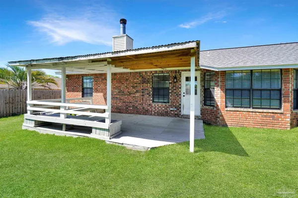 $1,850 | 323 Twisted Oak Drive, Cantonment, FL 32533