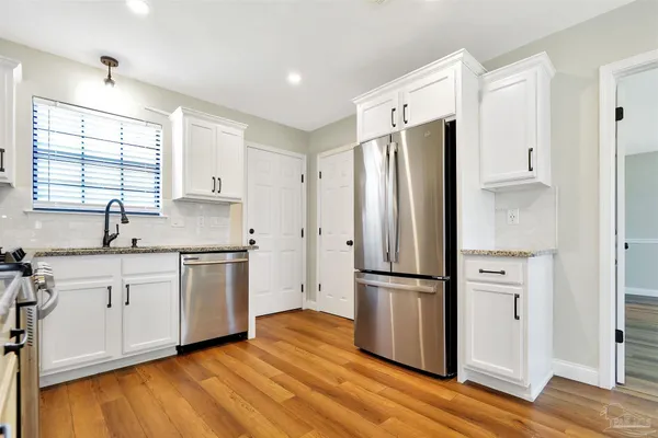 $1,850 | 323 Twisted Oak Drive, Cantonment, FL 32533