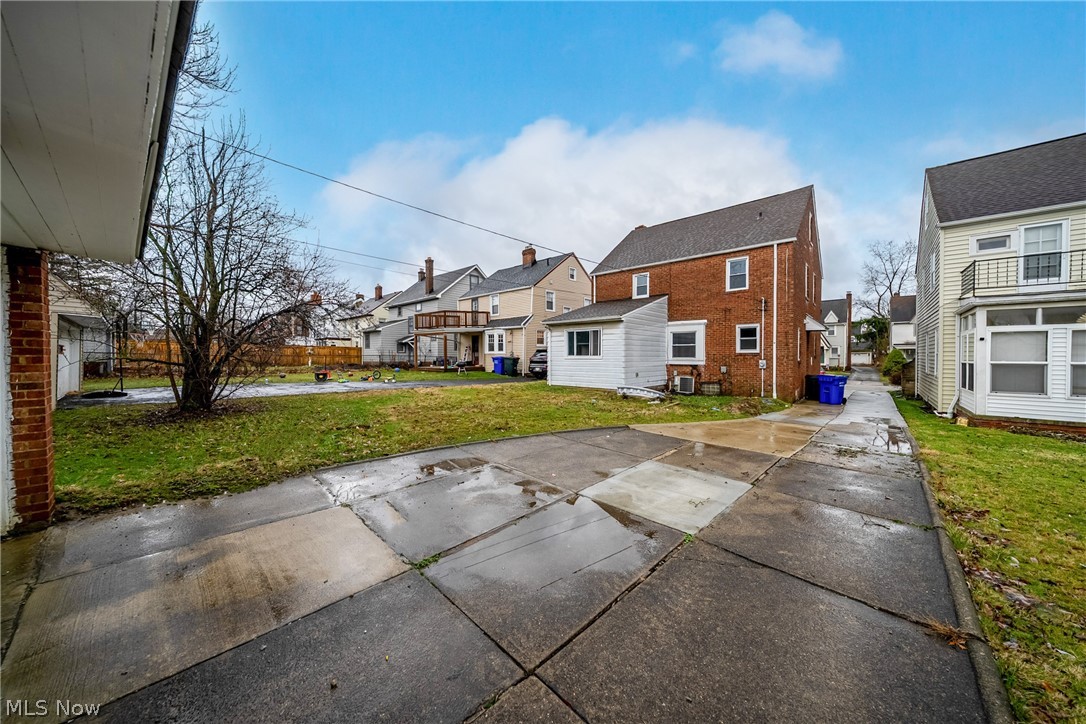 3601 Tullamore Road Cleveland, OH 44118 - Photo 46 of 49