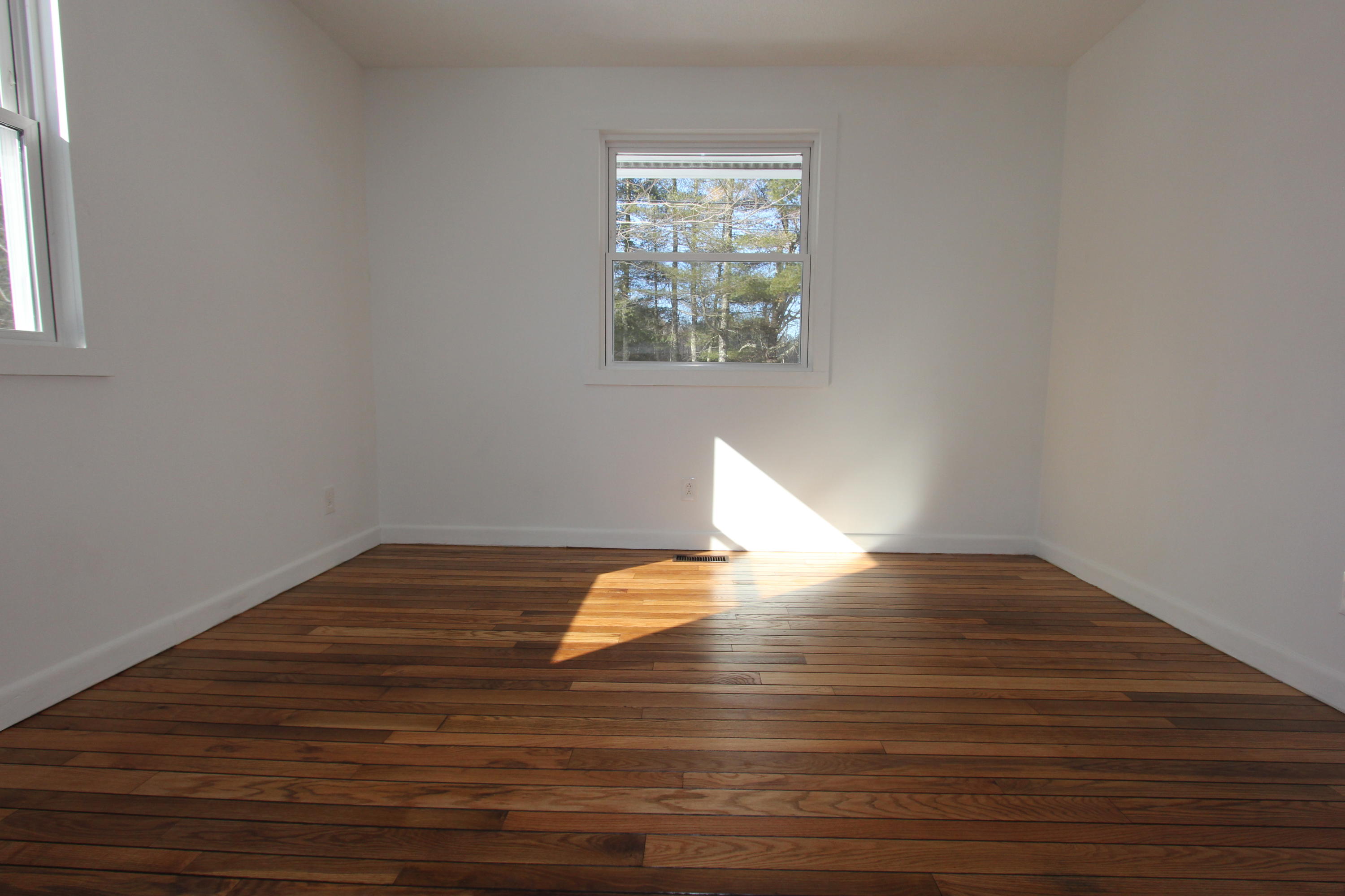 82 Lisbon Road Sabattus, ME 04280 - Photo 19 of 38 Bedroom