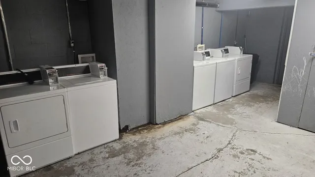 $1,400,000 | 350 Long Street, North Vernon, IN 47265