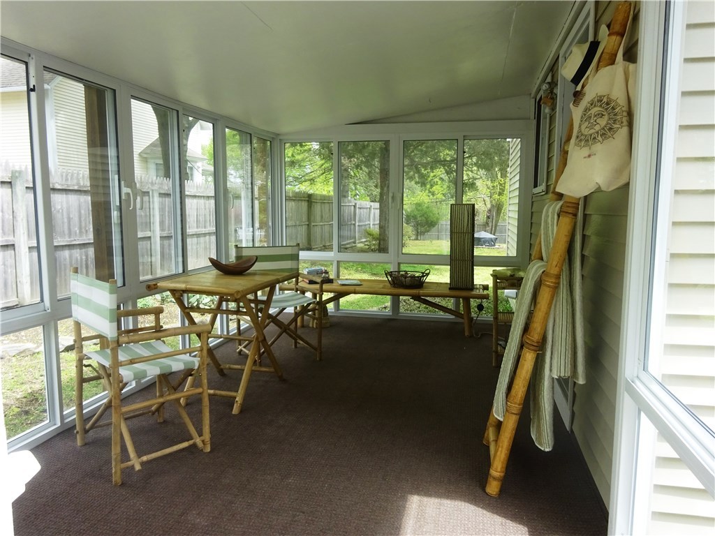 340 Old Forge Road Warwick, RI 02818 - Photo 11 of 39