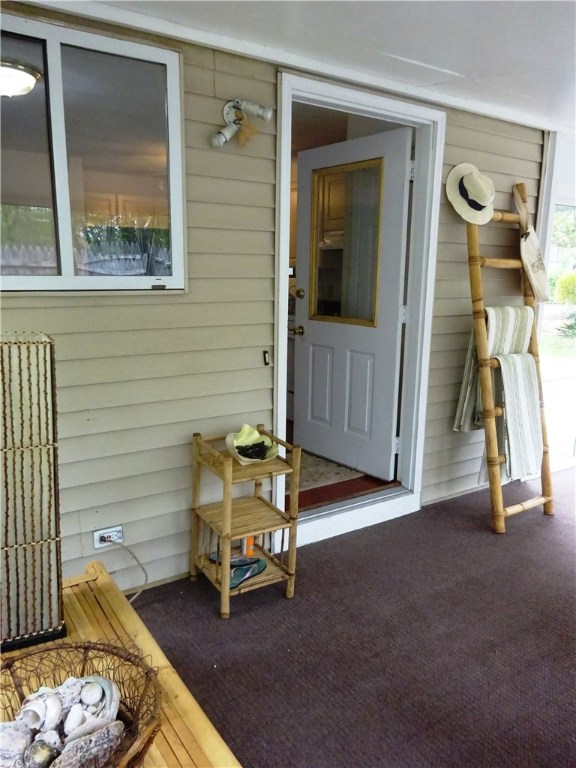 340 Old Forge Road Warwick, RI 02818 - Photo 13 of 39