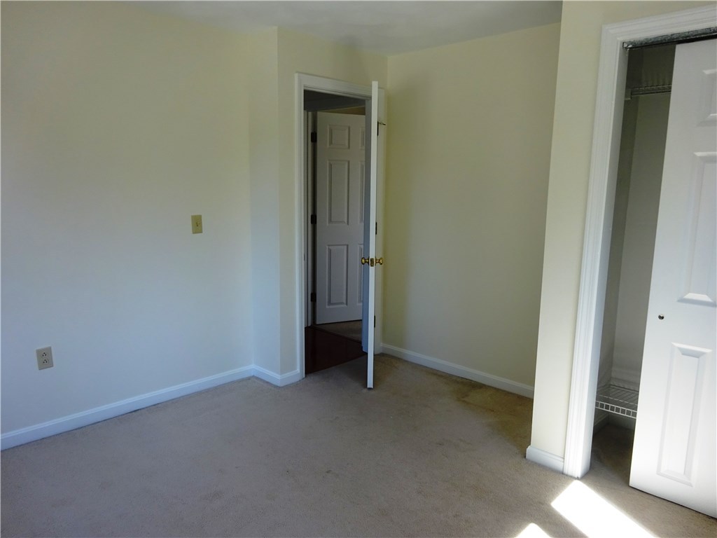 340 Old Forge Road Warwick, RI 02818 - Photo 18 of 39