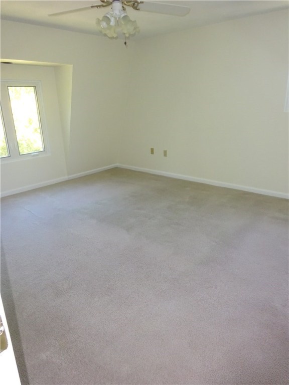 340 Old Forge Road Warwick, RI 02818 - Photo 30 of 39
