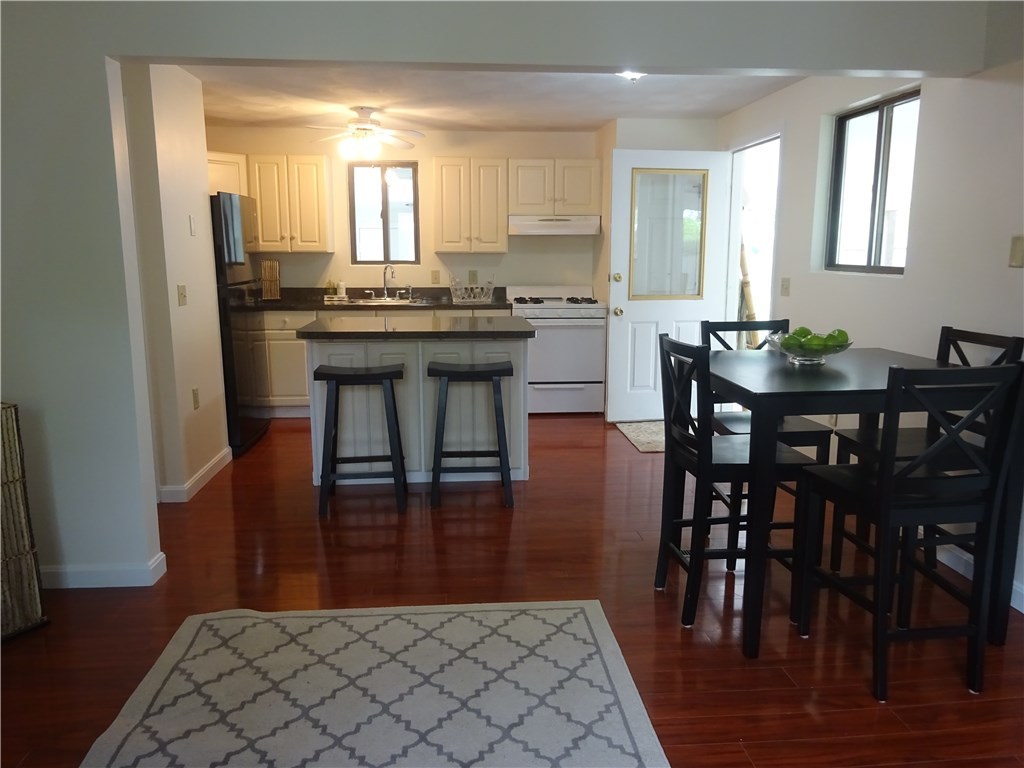 340 Old Forge Road Warwick, RI 02818 - Photo 6 of 39