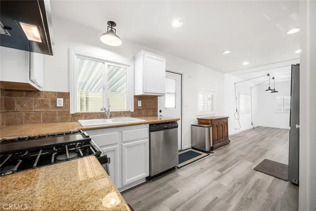 $165,000 | 16222 Monterey Lane, Unit 81, Huntington Beach, CA 92649