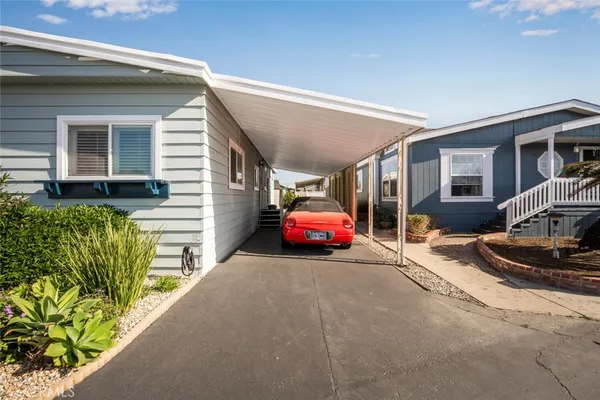 $165,000 | 16222 Monterey Lane, Unit 81, Huntington Beach, CA 92649