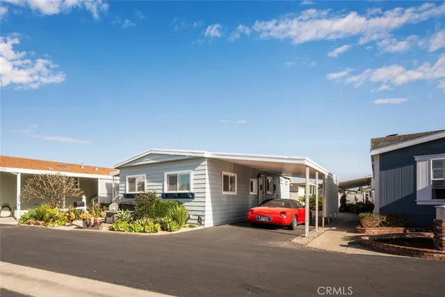 $165,000 | 16222 Monterey Lane, Unit 81, Huntington Beach, CA 92649