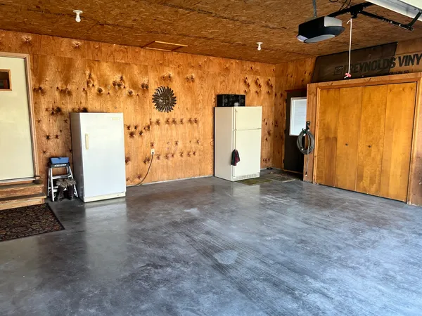 a view of a storage & utility room
