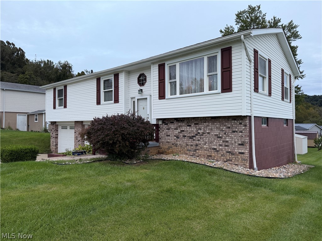 64791 Patterson Hill Road Bellaire, OH 43906 - Photo 2 of 32 Gallery Image 2