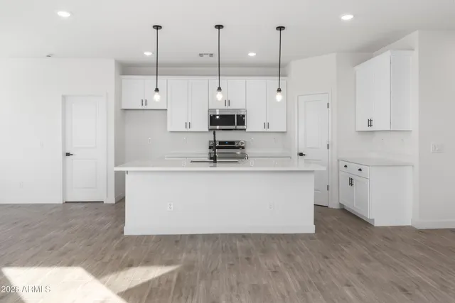 $1,795 | 3430 West Colusa Drive, Eloy, AZ 85131