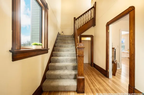 $289,900 | 801 Beaser Avenue, Ashland, WI 54806