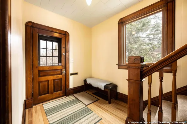 $289,900 | 801 Beaser Avenue, Ashland, WI 54806