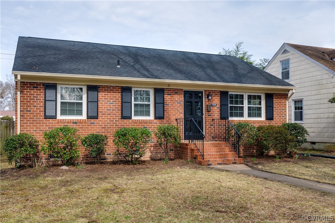 1914 Seddon Road Richmond, VA 23227 - Photo 1 of 29 Gallery Image 1