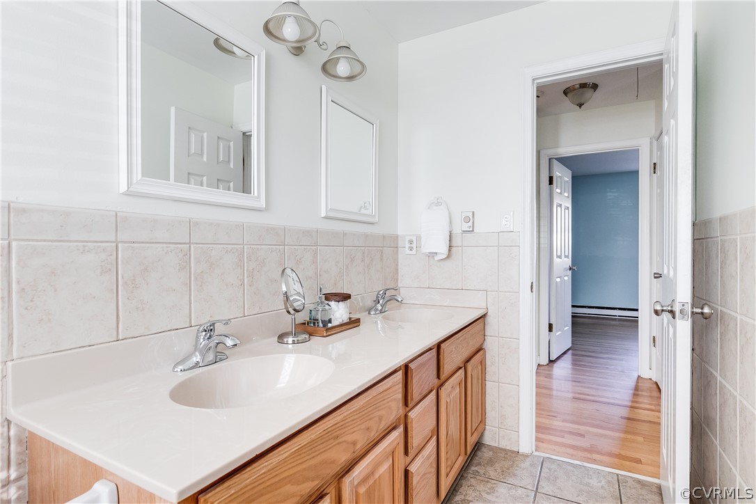 1914 Seddon Road Richmond, VA 23227 - Photo 22 of 29 Gallery Image 22
