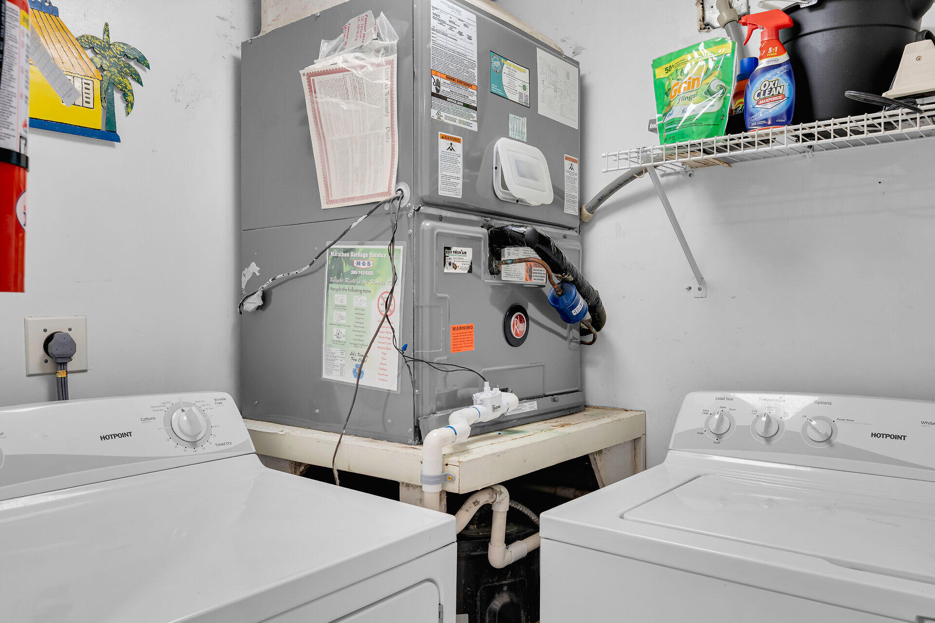 1133 West Ocean Drive, Unit 6 Key Colony Beach, FL 33051 - Photo 59 of 73 Laundry