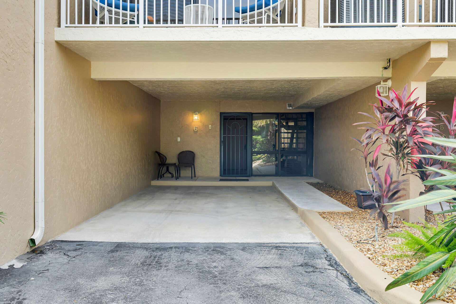 1133 West Ocean Drive, Unit 6 Key Colony Beach, FL 33051 - Photo 60 of 73 Covered Parking