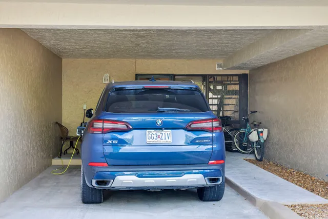 $899,000 | 1133 West Ocean Drive, Unit 6, Key Colony Beach, FL 33051