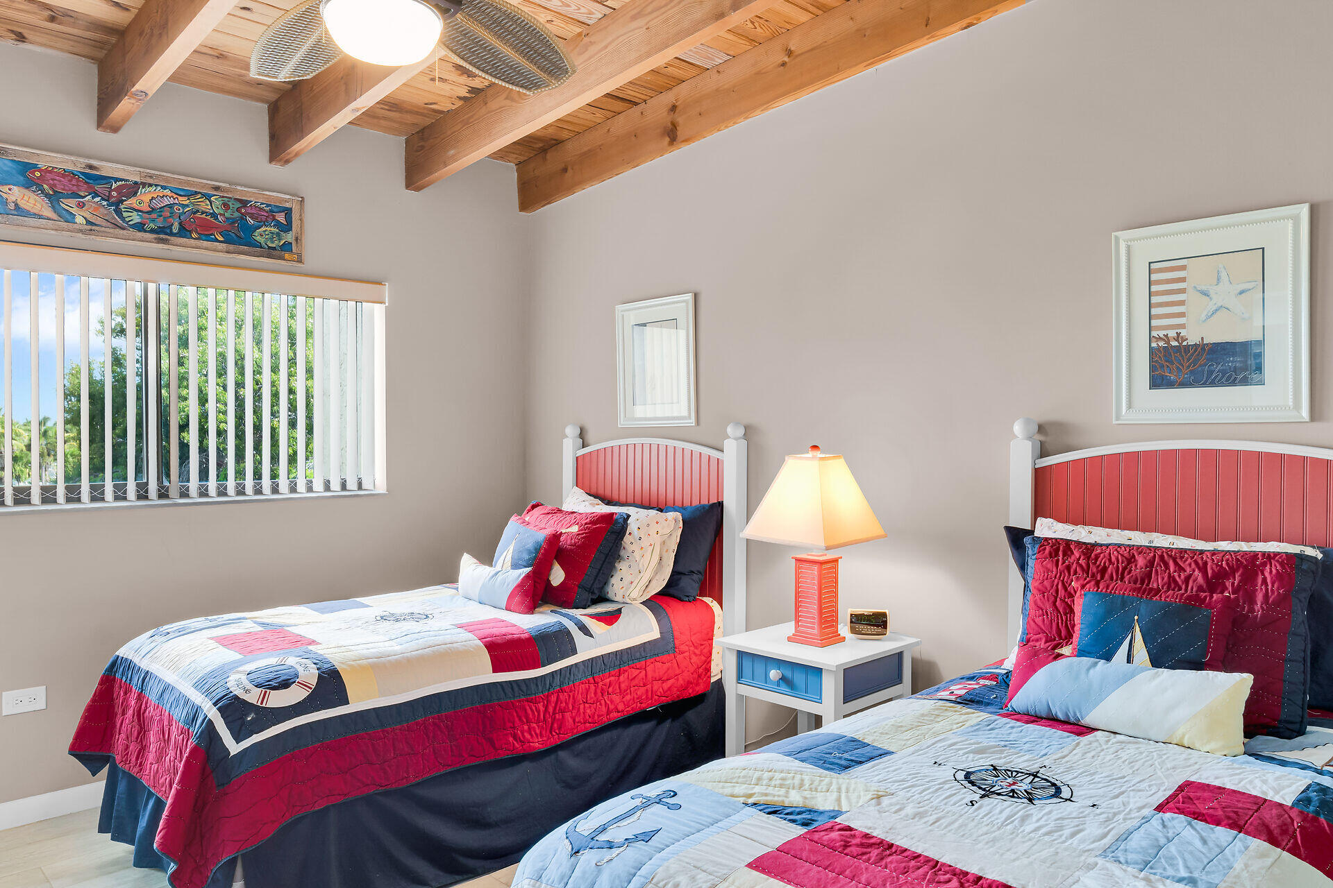 1133 West Ocean Drive, Unit 6 Key Colony Beach, FL 33051 - Photo 10 of 73 Upper Guest Bedroom