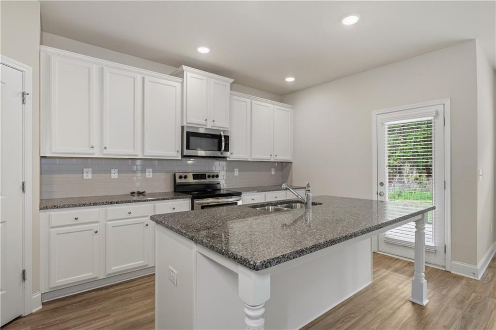 28 Village Trace Rydal, GA 30171 - Photo 15 of 49