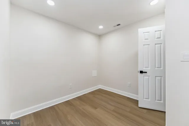 $275,000 | 2425 Lauretta Avenue, Baltimore, MD 21223