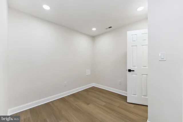 $275,000 | 2425 Lauretta Avenue, Baltimore, MD 21223