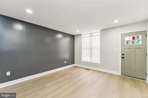 $259,999 | 2425 Lauretta Avenue, Baltimore, MD 21223