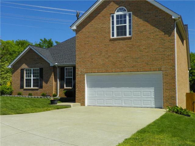 1312 Chapman Court Spring Hill, TN 37174 - Photo 1 of 20