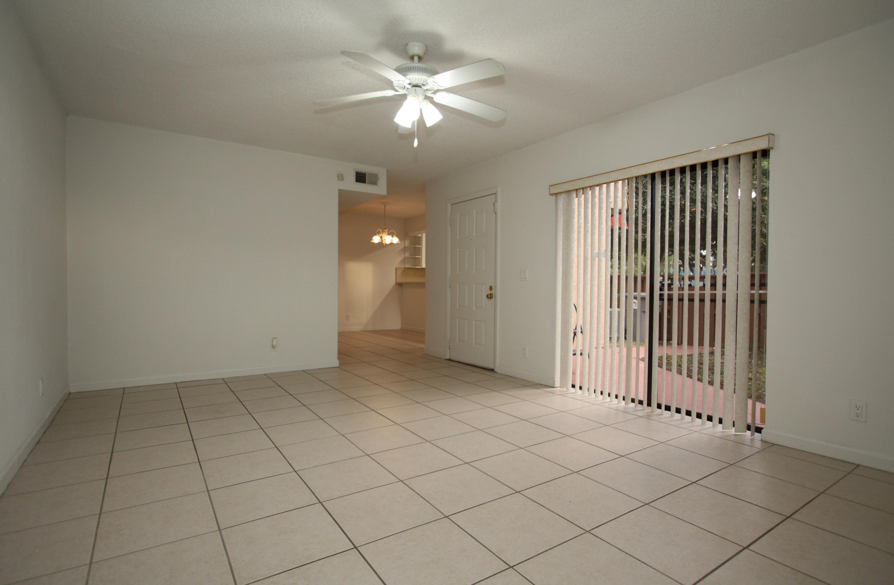 8231 Severn Drive, Unit D Boca Raton, FL 33433 - Photo 3 of 15 8231_03