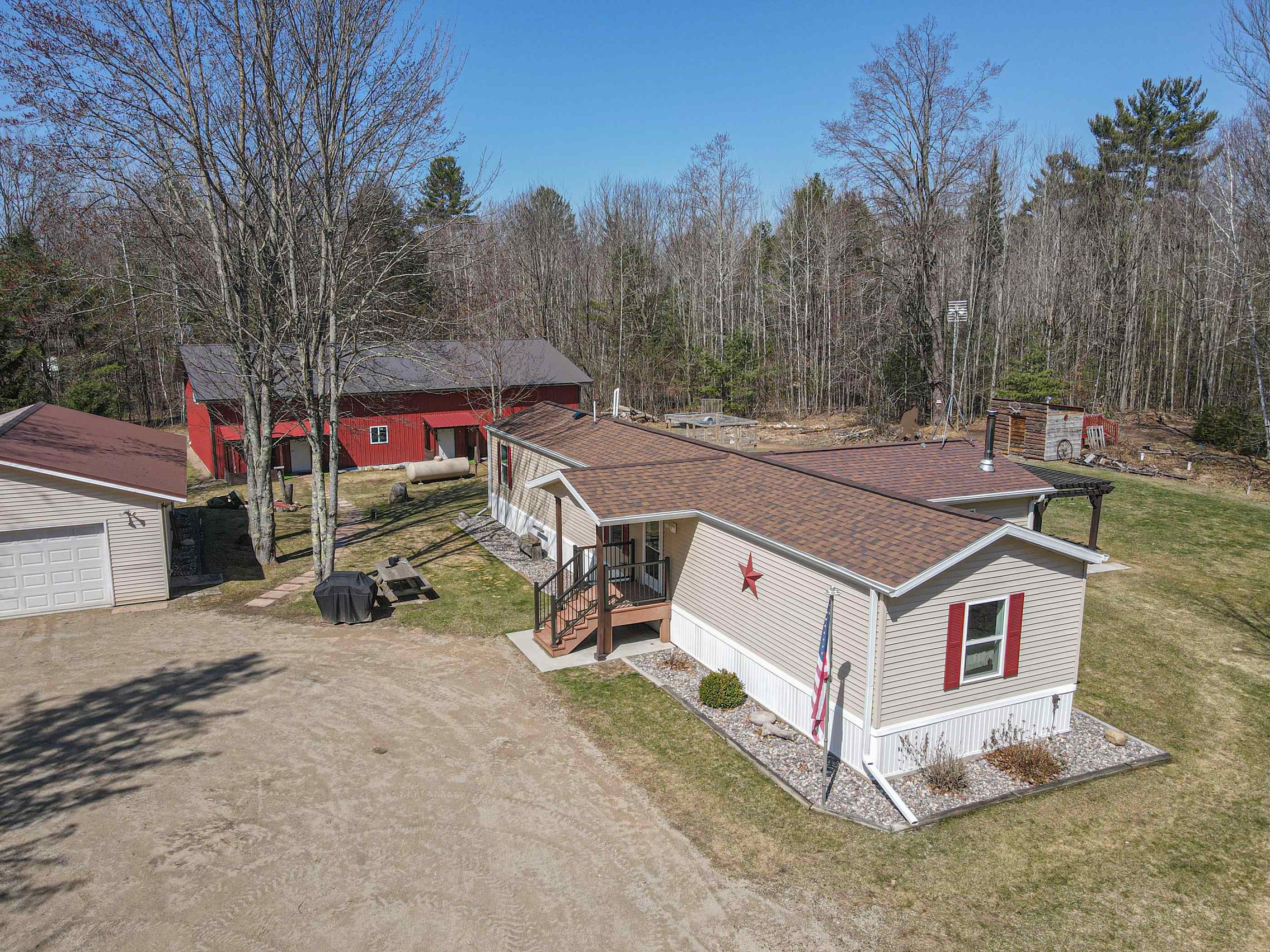 11136 Weso Creek Road Suring, WI 54174 - Photo 1 of 53