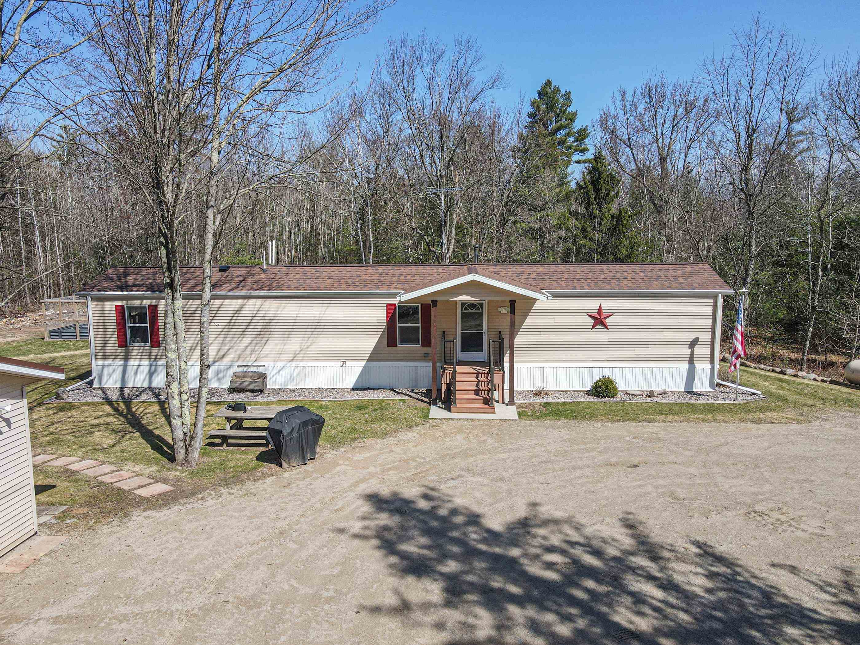 11136 Weso Creek Road Suring, WI 54174 - Photo 49 of 53