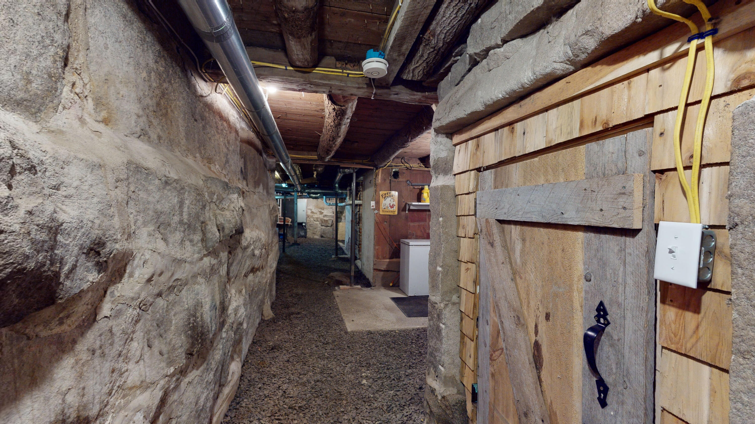 784 Gray Road Windham, ME 04062 - Photo 36 of 49 40 int