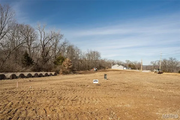 $129,900 | 4 Oakview Court, Troy, MO 63379