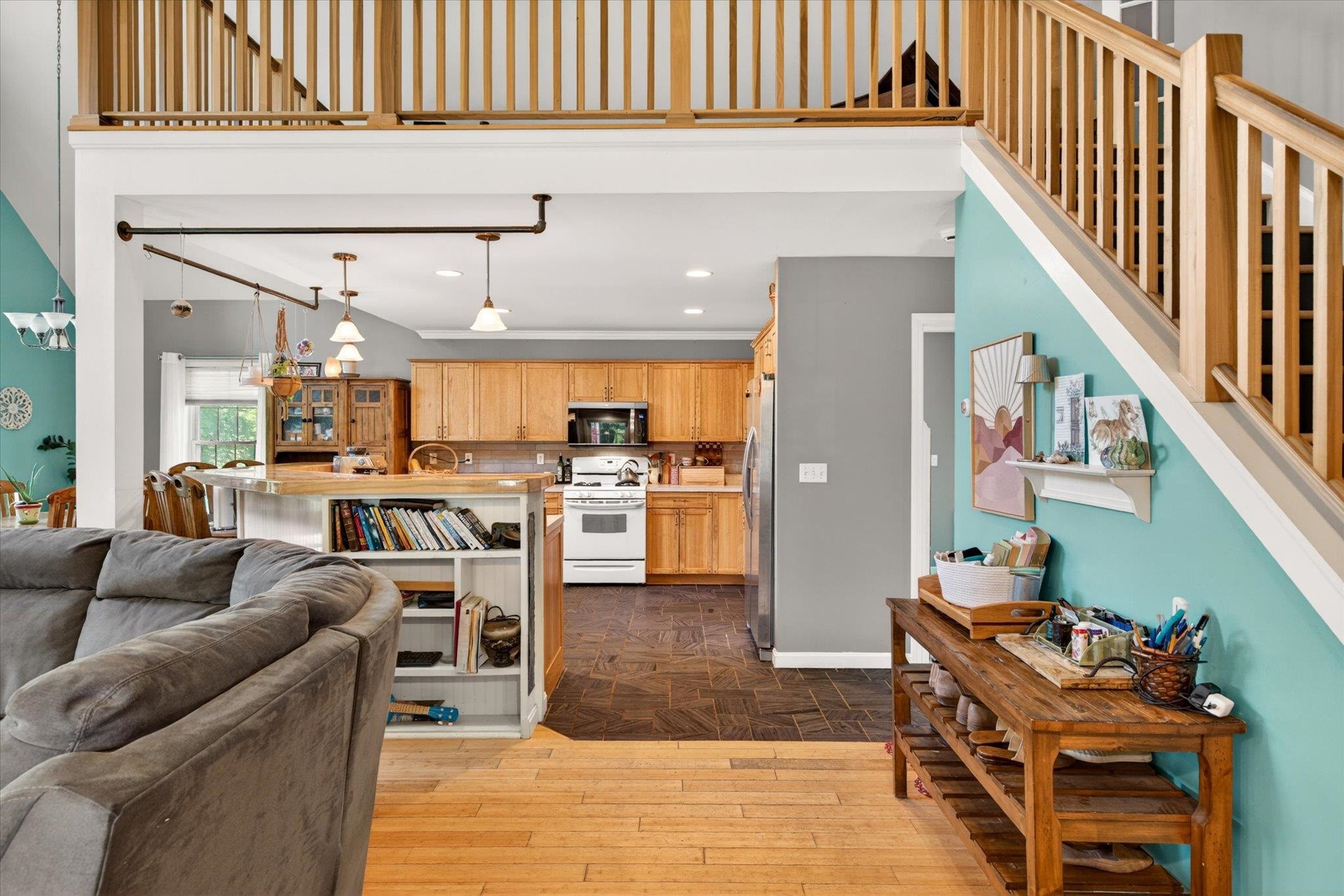 121 Hull Avenue Wallingford, VT 05773 - Photo 12 of 50