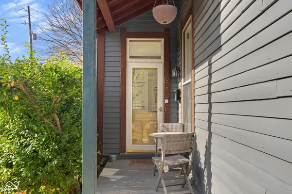 $284,900 | 1002 North New Jersey Street, Indianapolis, IN 46202