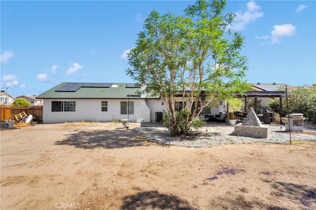 14111 Liberty Way Victorville, CA 92392 - Photo 31 of 39 a view of a house with snow on the background