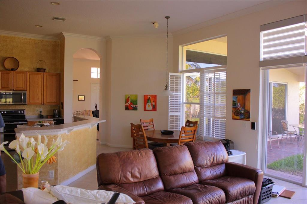 791 Regal Cove Road Weston, FL 33327 - Photo 17 of 29 17