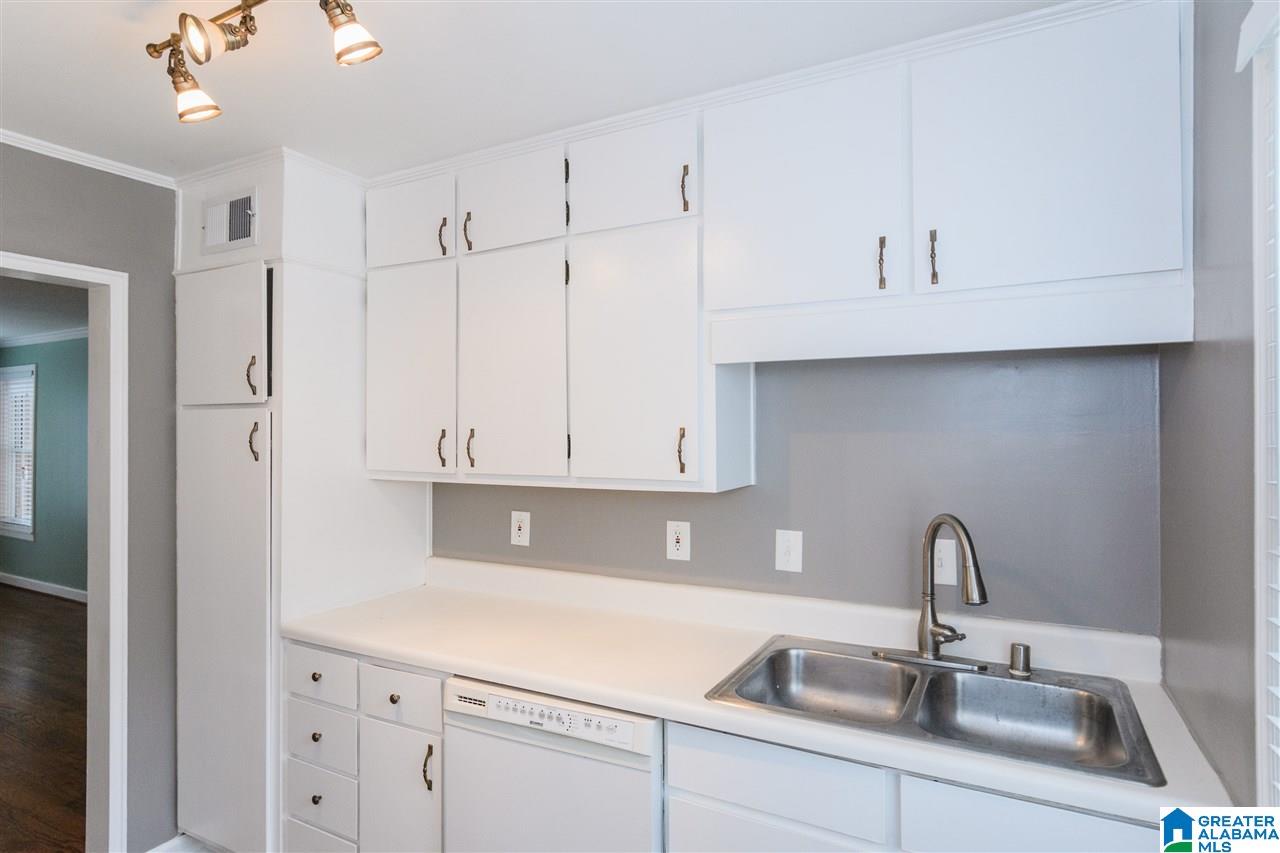 203 Fox Hall Road, Unit 203C Birmingham, AL 35213 - Photo 9 of 21