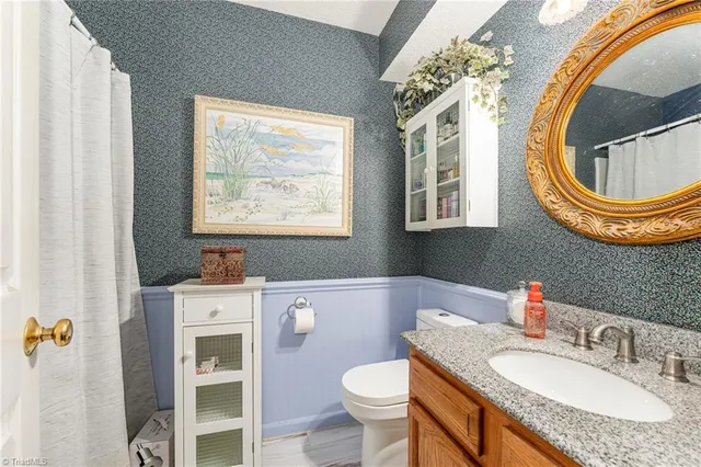 $169,900 | 5012 Lawndale Drive, Greensboro, NC 27455