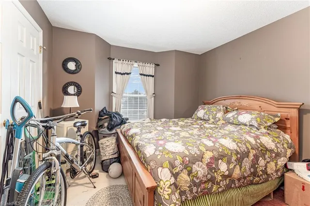 $169,900 | 5012 Lawndale Drive, Greensboro, NC 27455