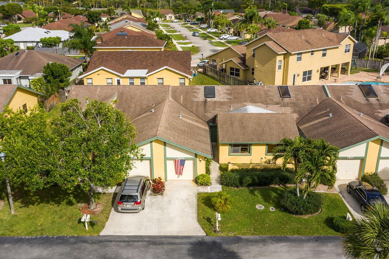 7943 Love Lane Boca Raton, FL 33433 - Photo 18 of 21 Aerial View
