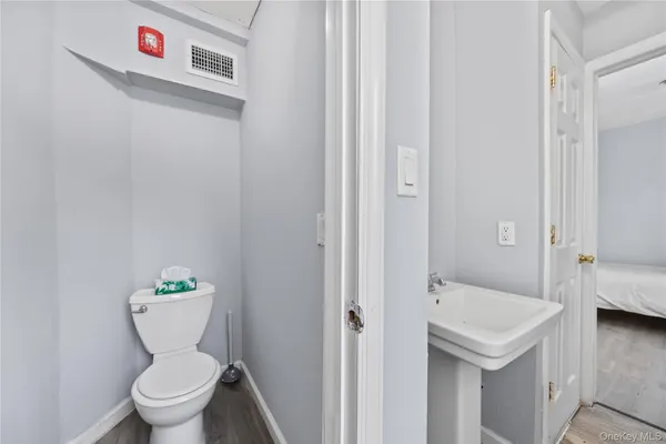 $15,000 | 996 Haverstraw Road, Suffern, NY 10901