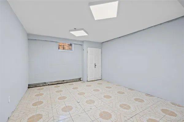 $15,000 | 996 Haverstraw Road, Suffern, NY 10901