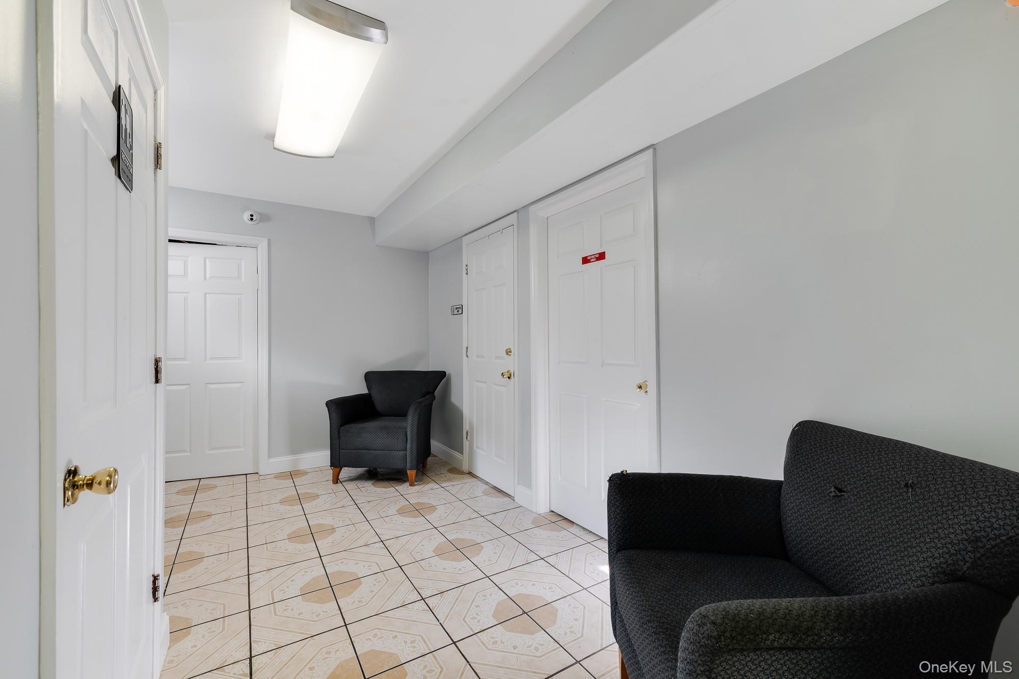 996 Haverstraw Road Suffern, NY 10901 - Photo 35 of 50 a living room with furniture