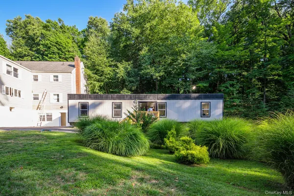 $15,000 | 996 Haverstraw Road, Suffern, NY 10901