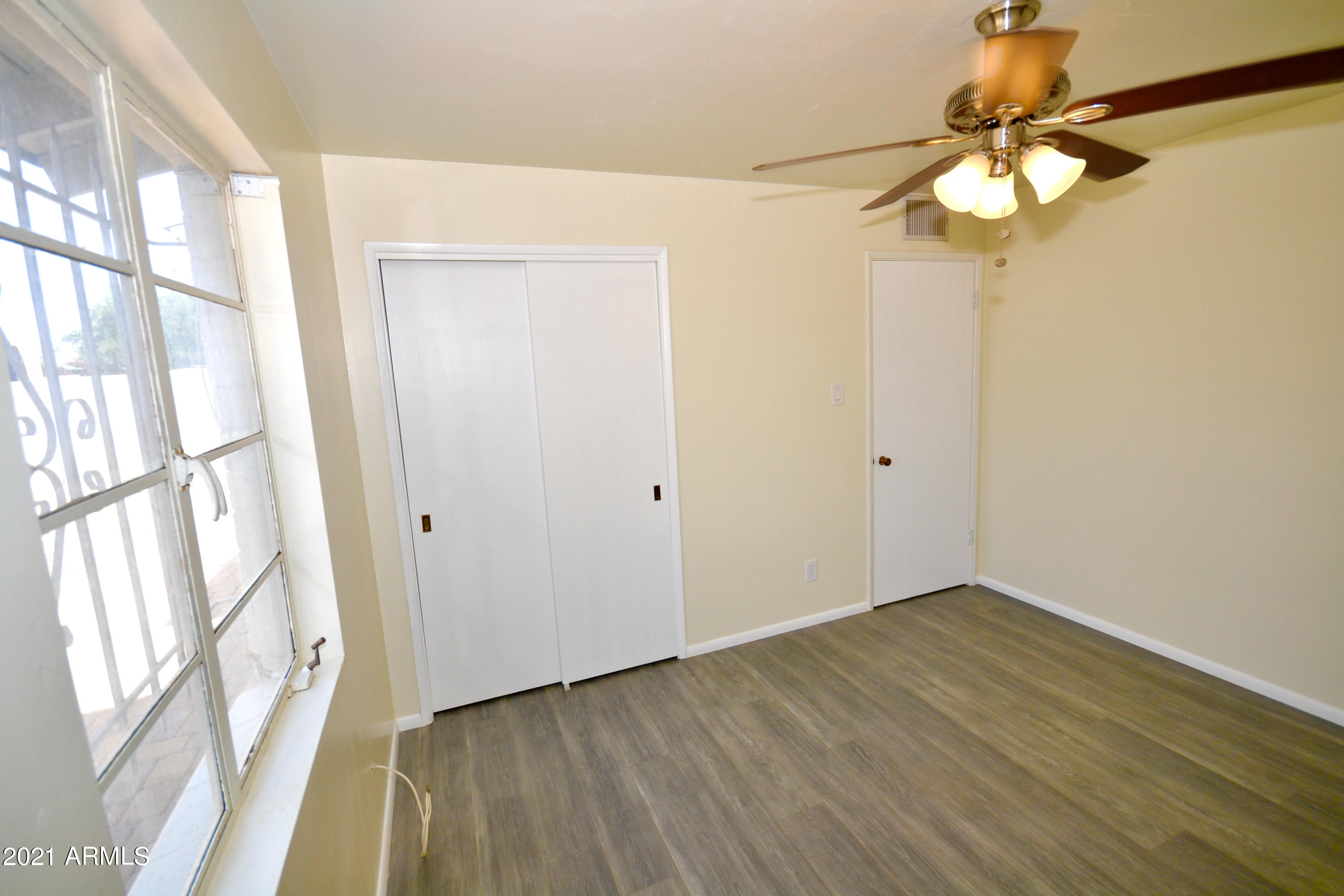 2328 West Cheery Lynn Road Phoenix, AZ 85015 - Photo 12 of 26 Bedroom 2
