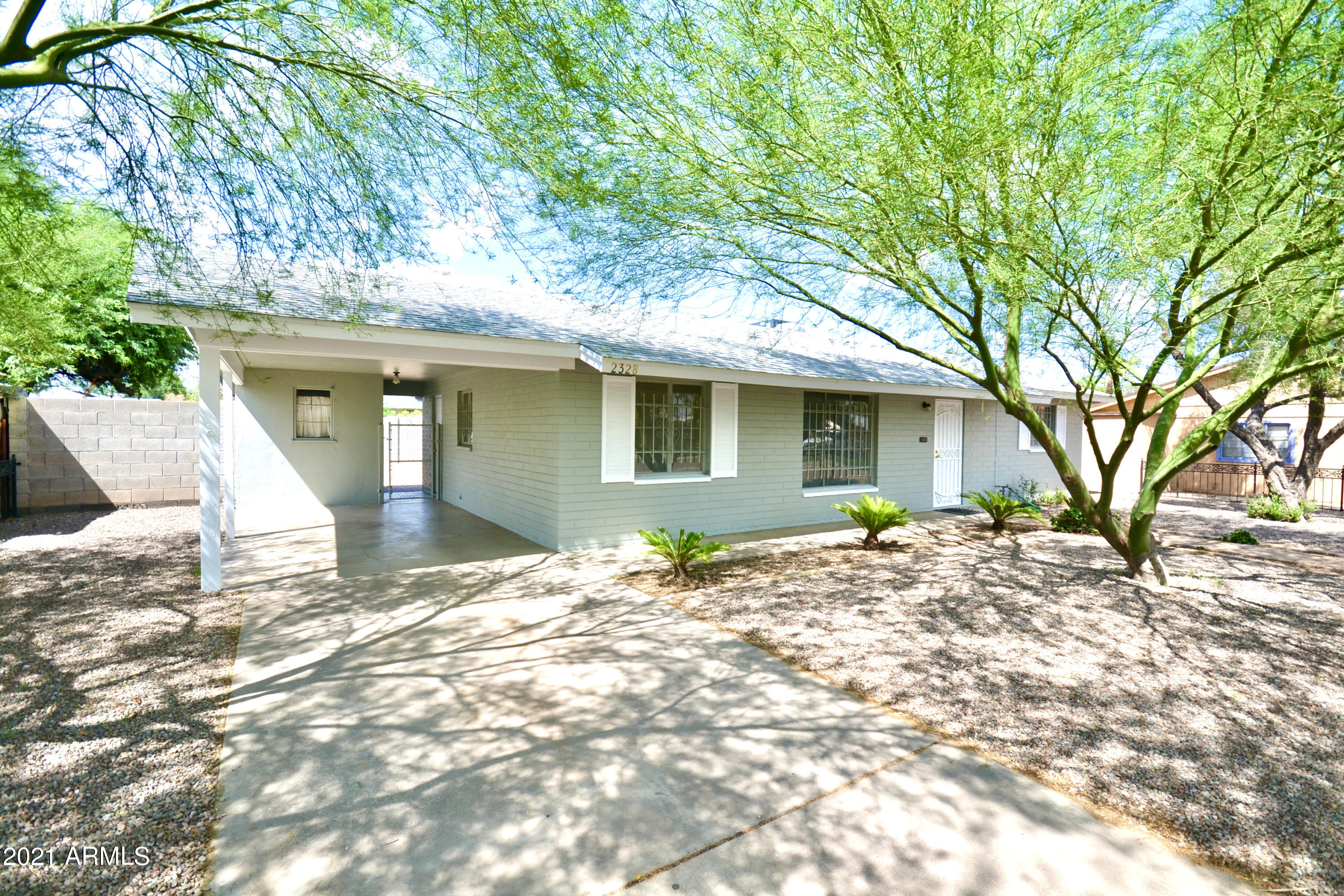 2328 West Cheery Lynn Road Phoenix, AZ 85015 - Photo 25 of 26 Carport