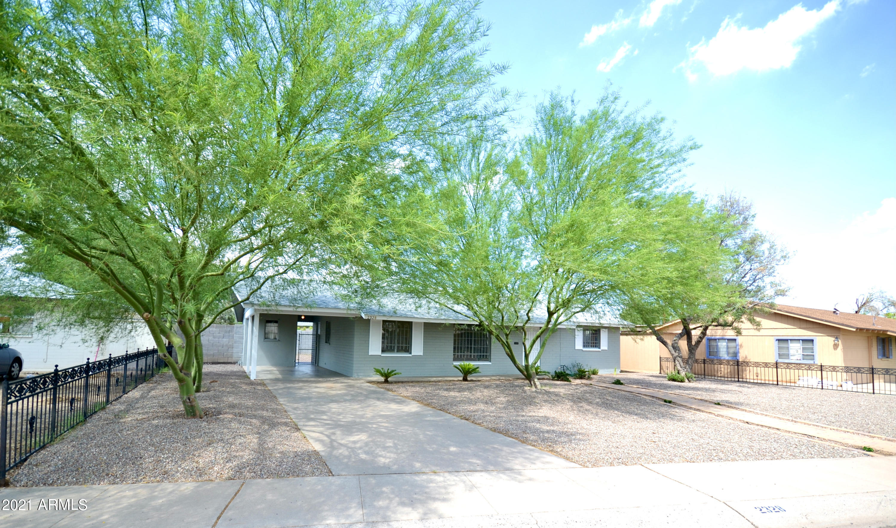 2328 West Cheery Lynn Road Phoenix, AZ 85015 - Photo 26 of 26 Drive/Carport